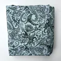 Stoff in Mintgrün mit grauem Paisleymuster für elegante Trachtenmode