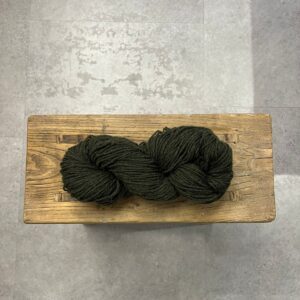 Lana per maglieria verde muschio